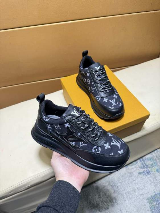 Picture of Louis Vuitton Shoes _SKULVsz38-44hnq012217480